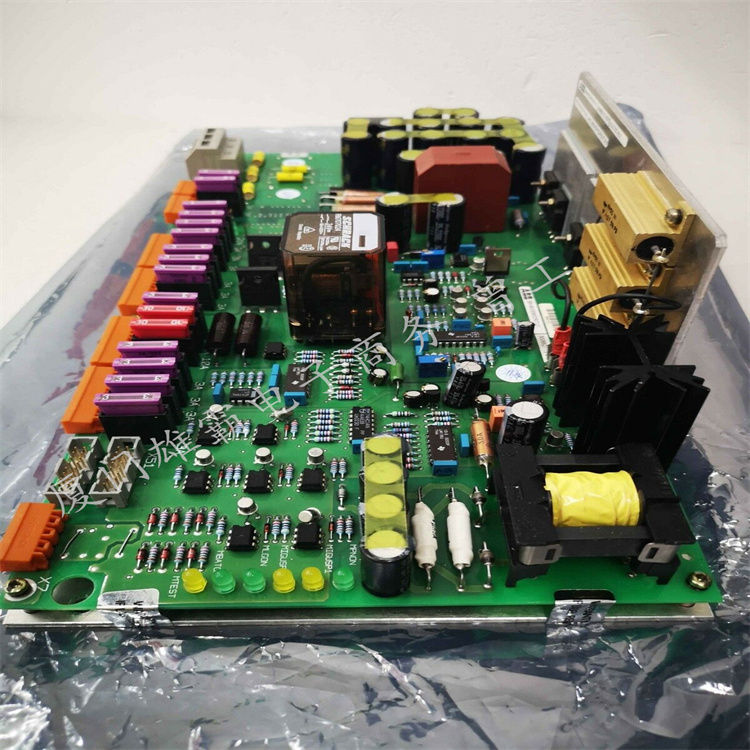 ABB 3BHB000652R0101/3BHB003431R0101/3BHB000582P201 KU C720 AE01控制器模块