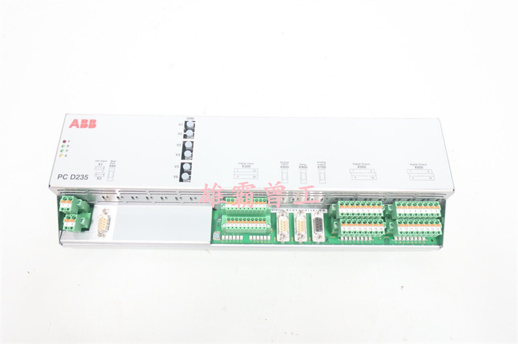 ABB	PCD235B1101 3BHE032025R1101励磁控制器模块